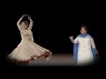 Mohe Rang Do Laal ft. Madhuri Dixit and Saroj Khan
