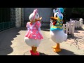 ディズニー　ドナデジ　仲良くうさポーズ