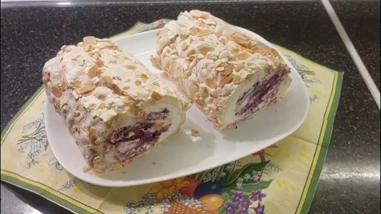 Меренговый рулет с черничной начинкой!!!☕️ - YouTube