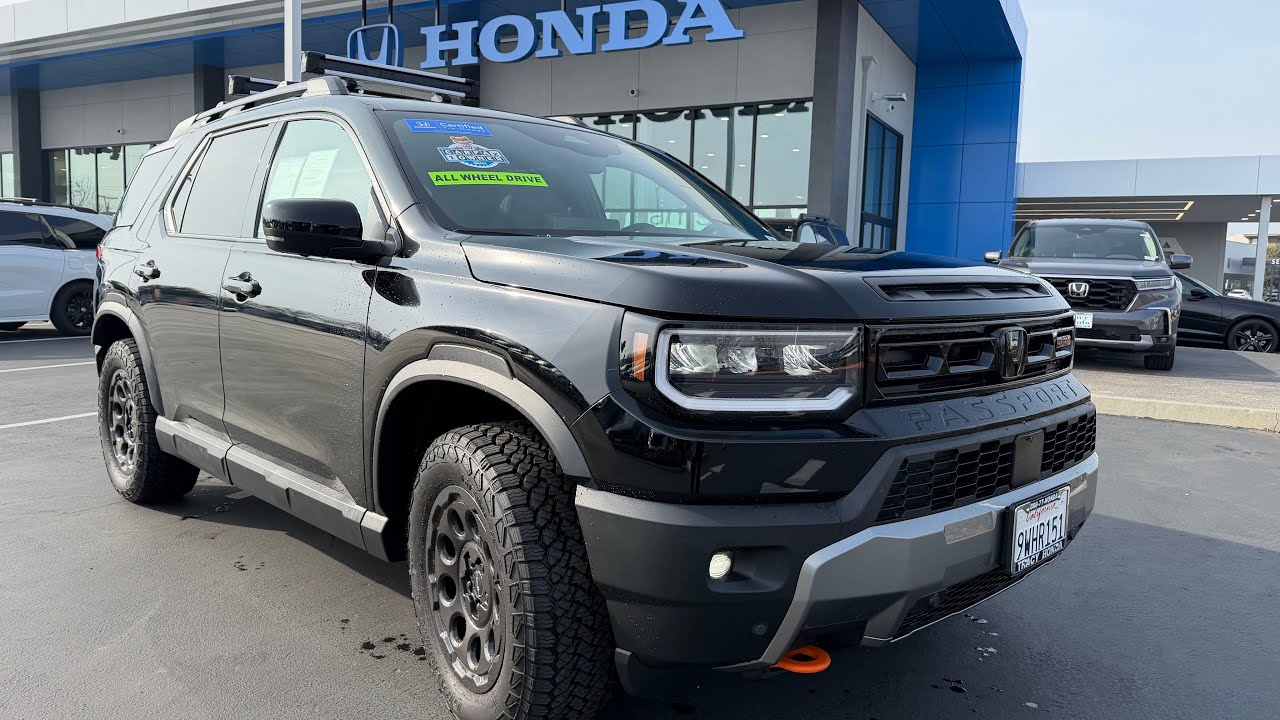 Обновление для Honda Passport Trailsport Elite S Blackout 2026 года с установкой багажников для л...