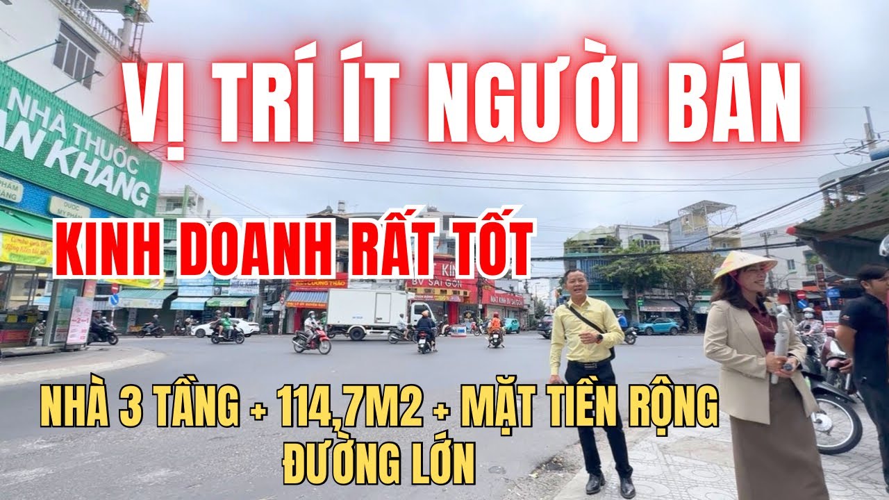 Ngôi nhà với vị trí kinh doanh rất tốt đông vui tấp nập tại Nha Trang, 3 tầng mặt tiền rộng.