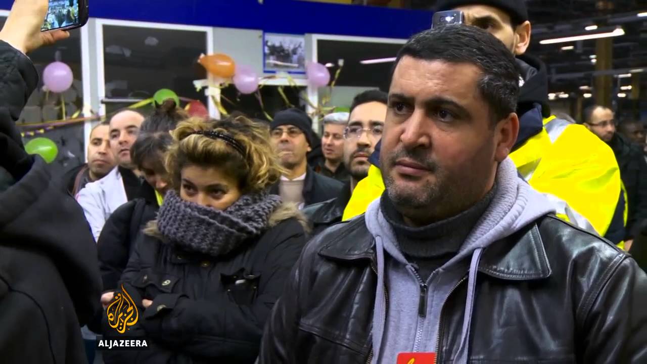 صناعة السيارات الفرنسية تعاني من خسائر فادحة - الجزيرة البلقان
