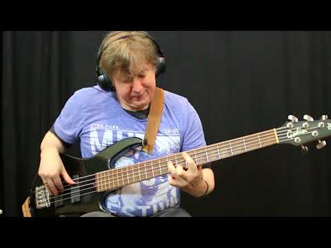 rent---santa-fe-(bass-cover-with-tabs)