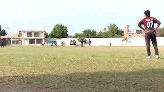 Big Wicket And Breakthrough For Bowling Side