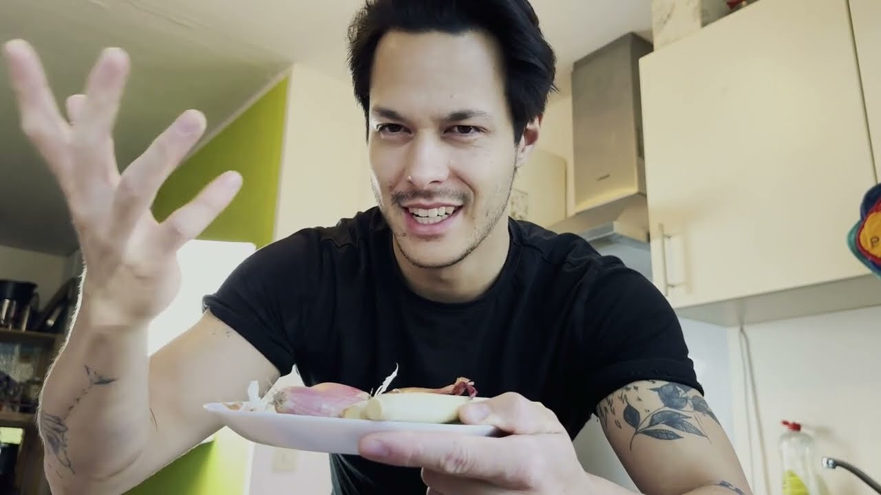 Malaysian Prawn & Pineapple Curry | Elias Morad