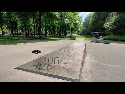 Preview - Axial RYFT 1/10 Rock Bouncer 5M jump!