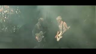 Queens Of The Stone Age - 'Song For The Dead' clip (Dublin, November 2023)