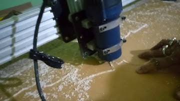 workbee 1515 cutting stacked material