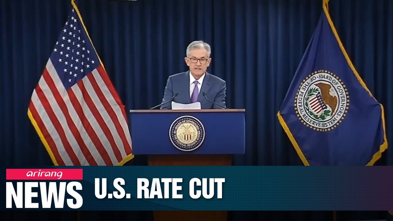 U.S. Federal Reserve cuts rates for first time in 10 years - YouTube