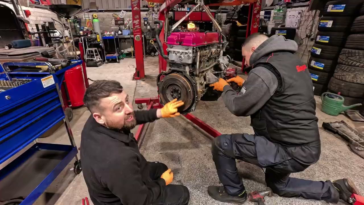 JZX100 ENGINE FITTING AT AGHAVANNAGH MSPORT