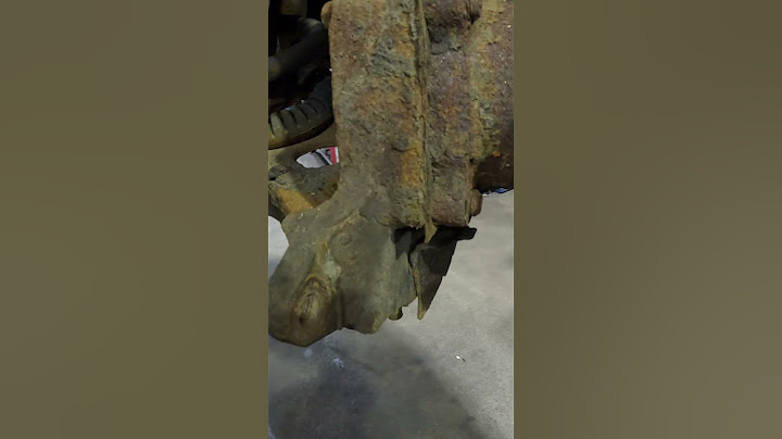 GMC SAVANA 2500 Wheel bearing failure #automobile #mechanic #bearing #wheelbearing #car #destroyed