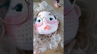 Making a doll lips😄