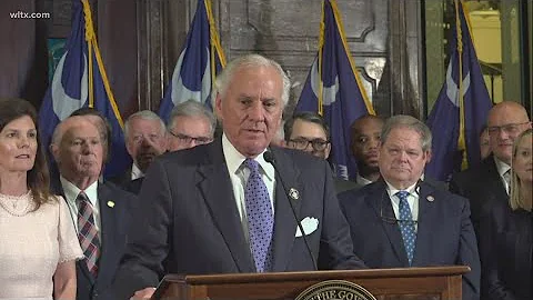 Governor signs tort reform bill and liquor liability bill