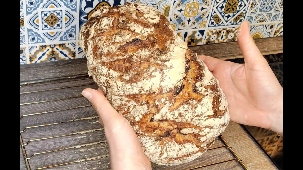Außen knusprig und innen saftig - Dinkelsauerteigbrot wie vom Bäcker Schritt für Schritt erklärt