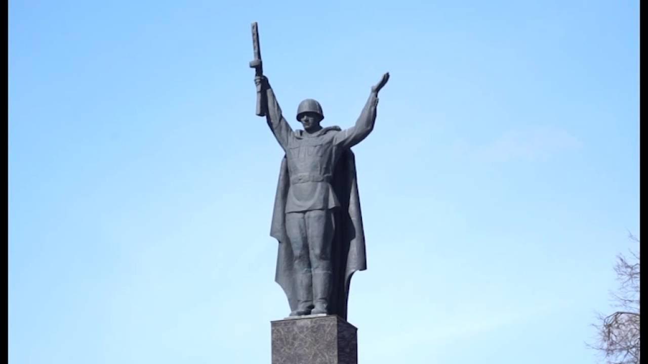 Памятники героям войны фото