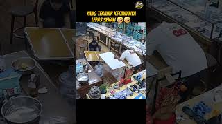 rolling on the flor laughting #funny #memes #hilariousfails #comedy #viral #fyp