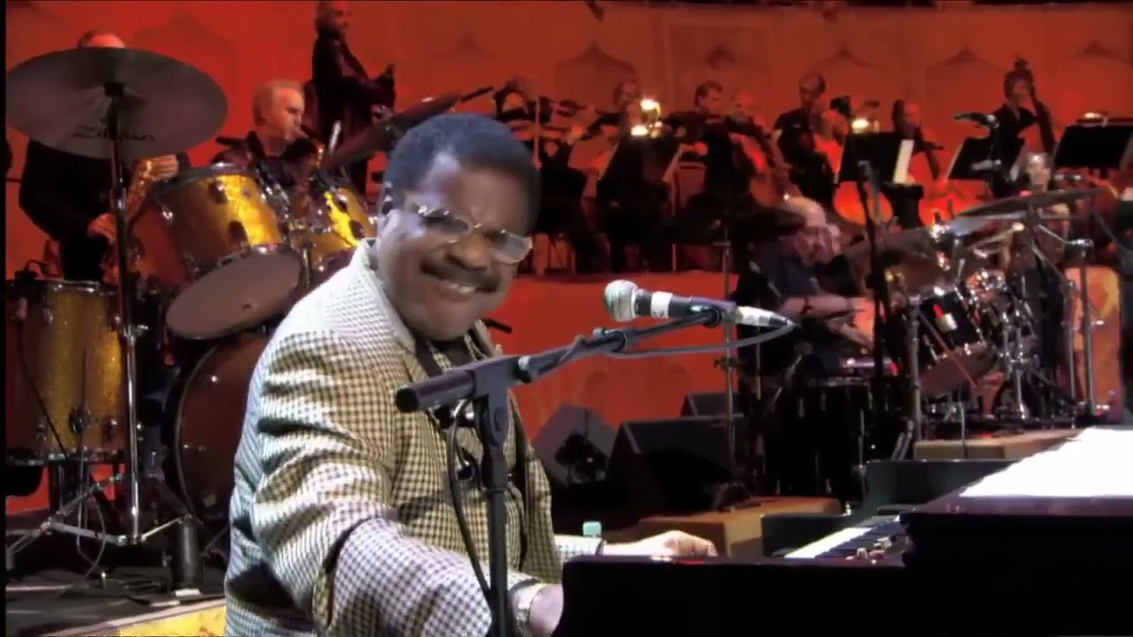 Concert For George - Isn't It A Pity - best version ever !!