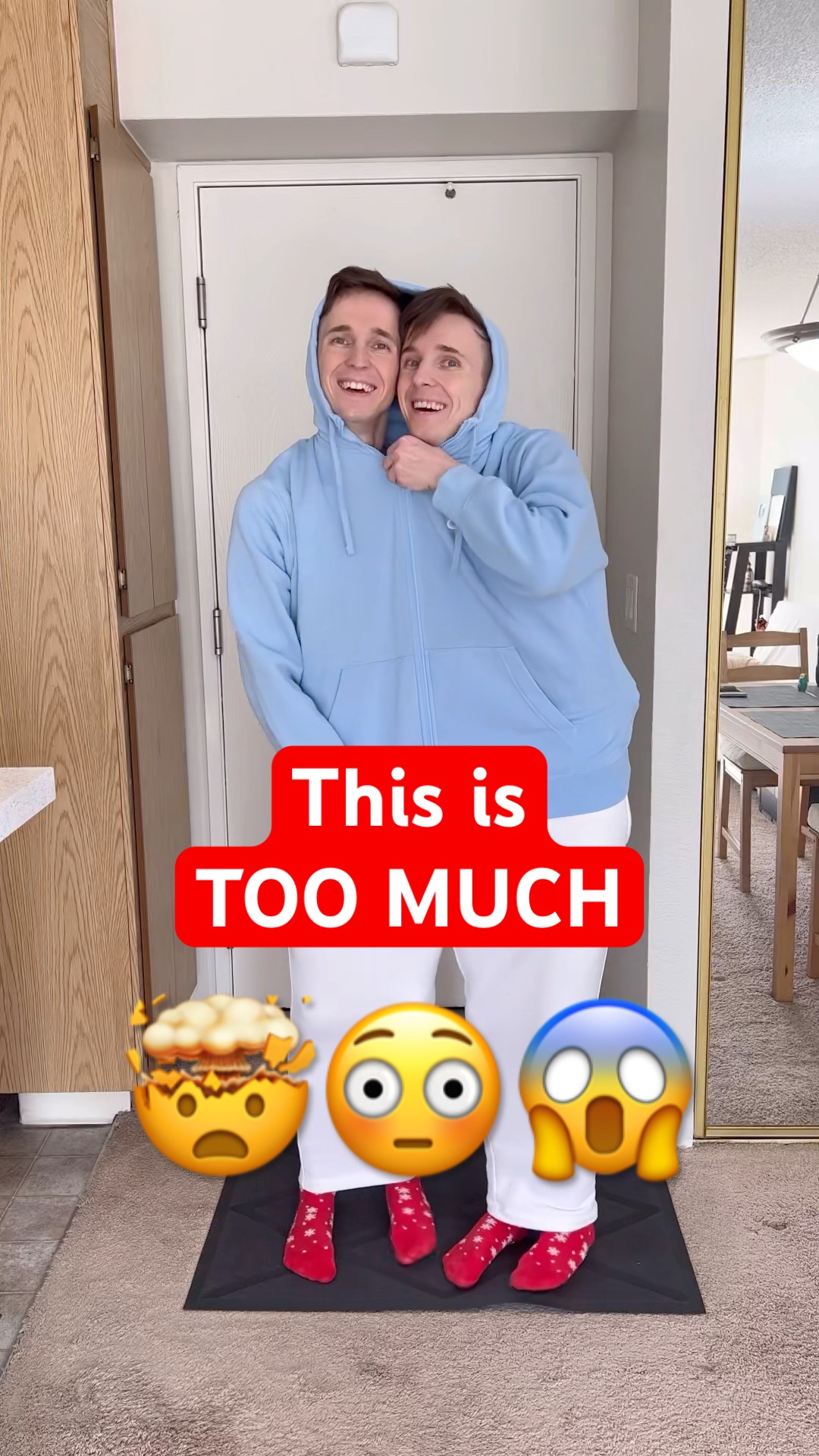 You didn’t know TWINS do this? ?? @TwinsFromRussia