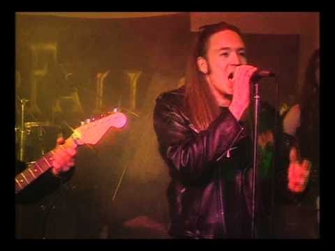 HAMMERFALL - Glory To The Brave (OFFICIAL MUSIC VIDEO)
