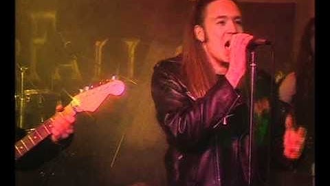 HAMMERFALL - Glory To The Brave (OFFICIAL MUSIC VIDEO)