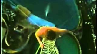 Dana Kunze Weltrekord Highdiving 172 Fuß Dreifach-Auerbachsalto aus 52 Meter Höhe