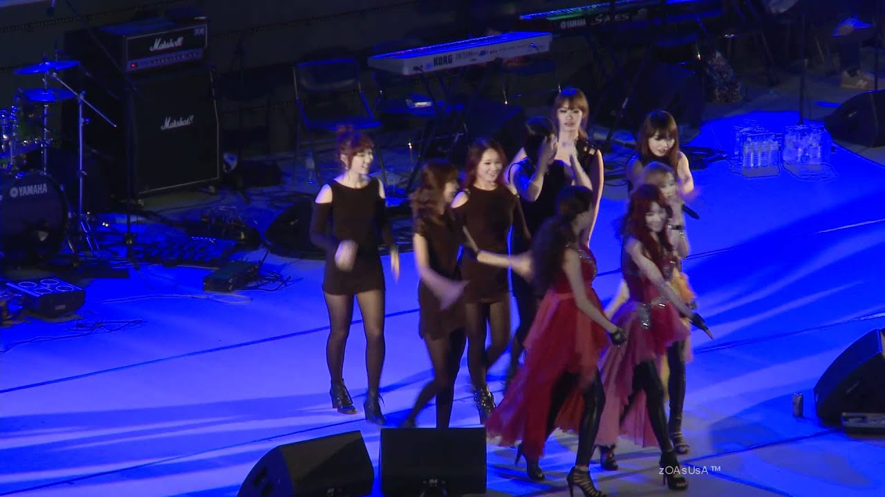소녀시대(SNSD).태티서(TTS)-YonseUniv.Akaraka.Festival.FanCam.120511