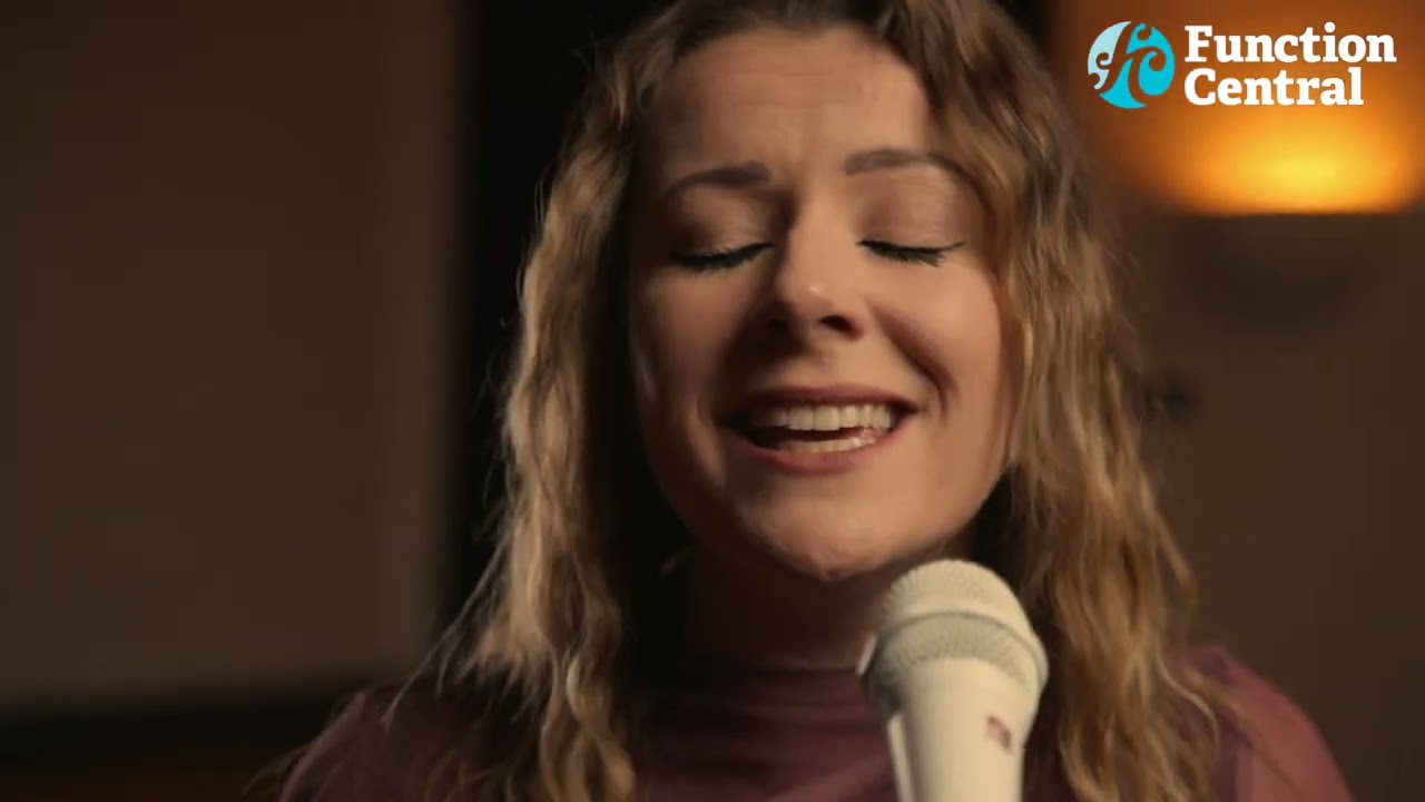 Moondance – Full band Showreel | Acoustic Wedding Band in London | Available from Function Central