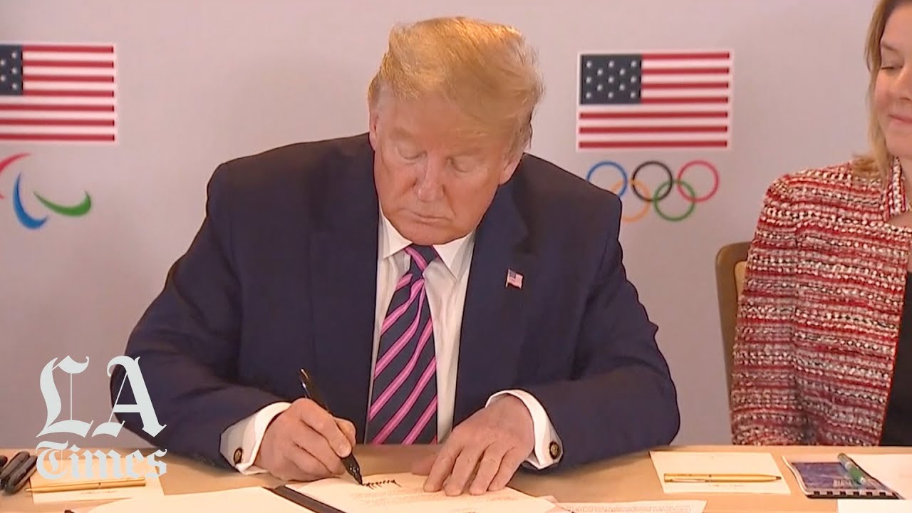 Trump signs declaration of support for L.A. Olympics, slams city leaders