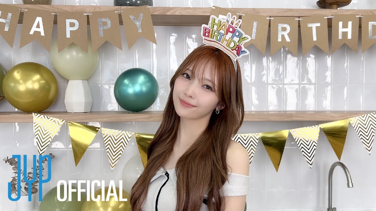 NiziU_BDay] MAYUKA's MUKBANG & Random Q&A - YouTube