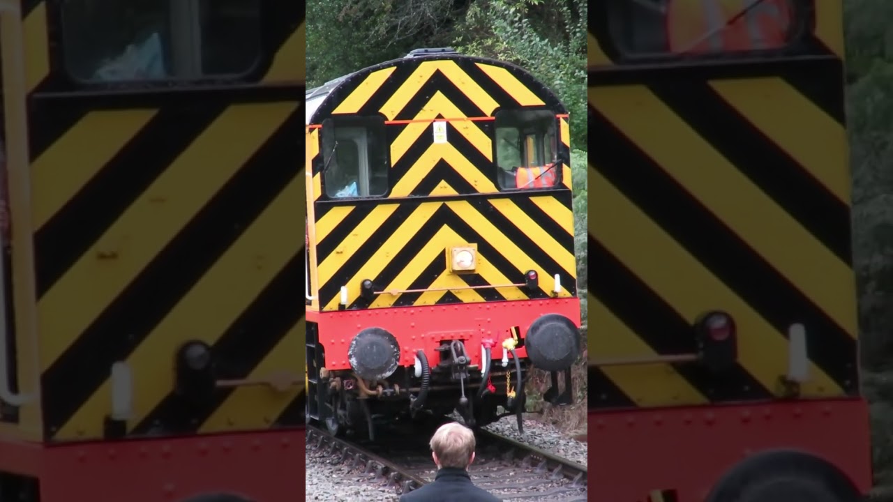 09106 arrives into Norchard on a light locomotive movement to couple up to Set A