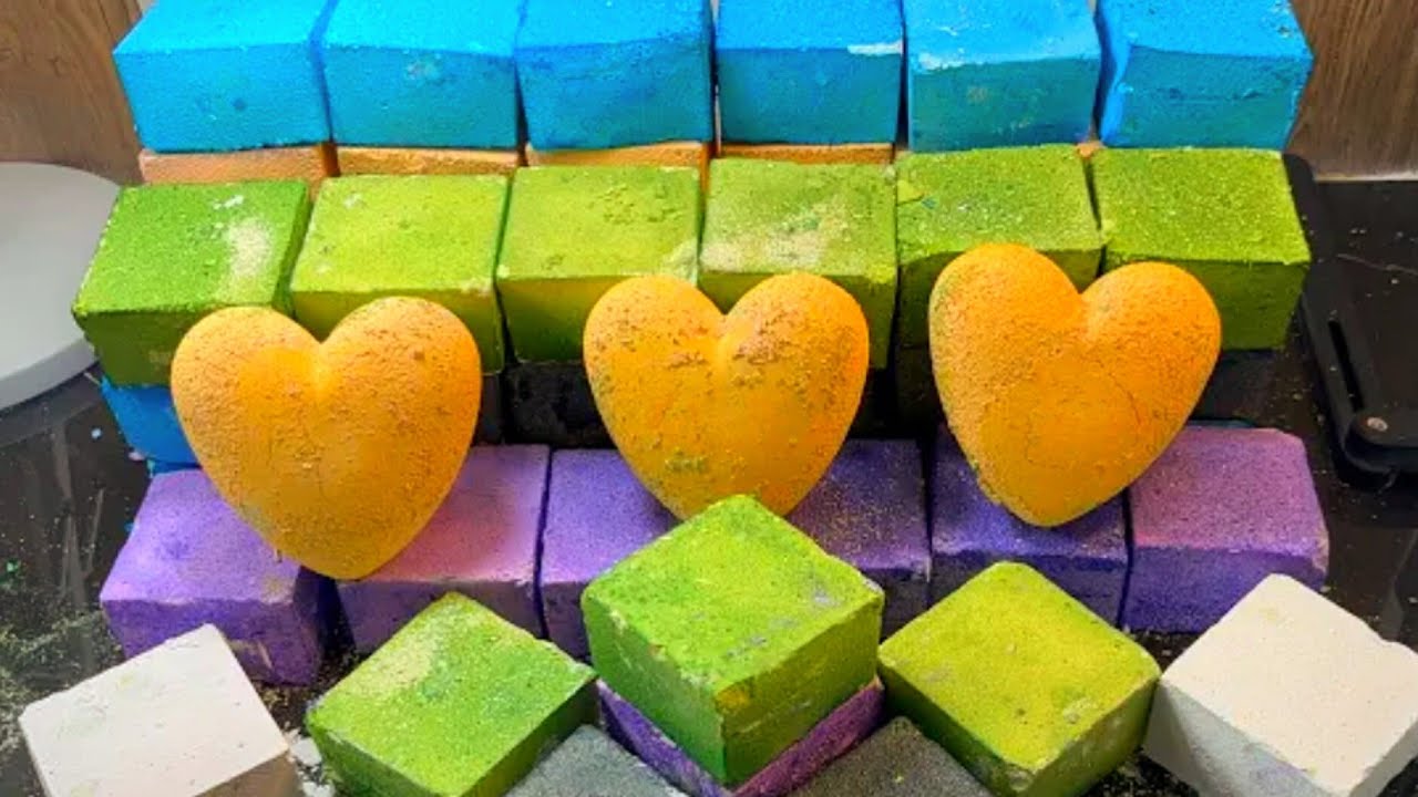 Crispy Soft Gym Chalk Crush Asmr @ASMRgymchalkIndonesia 