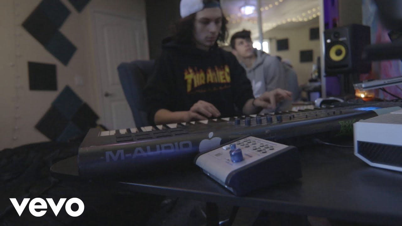 Jackson Krecioch - Sleepless Nights (Studio Session 1)