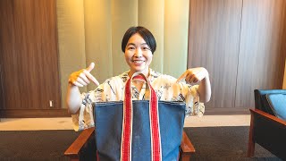 [what's in my bag] Ayako Imoto called me to a certain place...