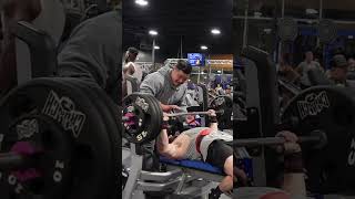 Whole Gym Watches Elite Lifter Train With Stranger…👀 screenshot 4