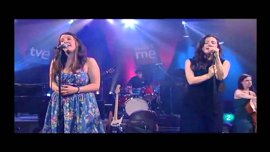 The Unthanks  'Here's The Tender Coming'
