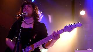 Screaming Females - Hopeless/Agnes Martin/Pretty OK (live @ Vera, Groningen 2019)