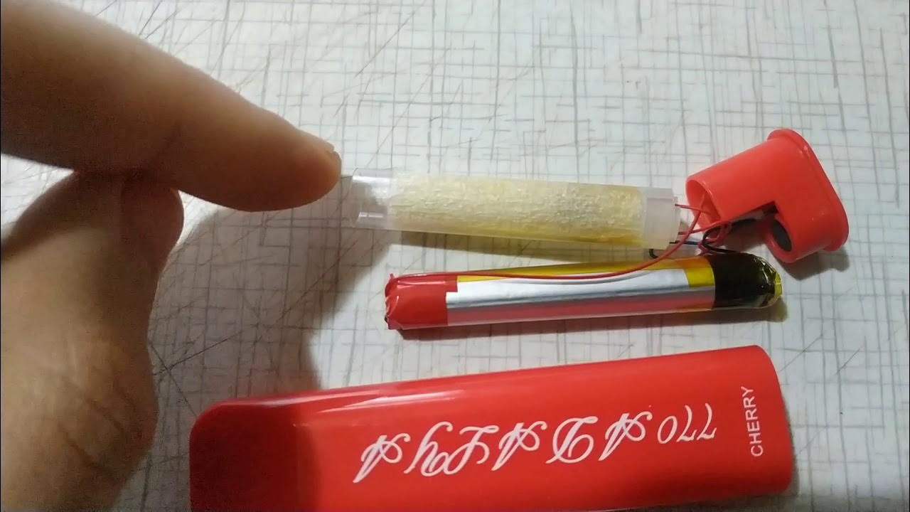 заправка одноразовой электронной сигареты. как заправить курилка одноразку. заправка одноразовой электронной сигареты. разбираем одноразовую электронную сигарету. электронная сигарета которая заправляется.