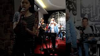 Download Lagu Cover Lagu - Officialy Missing You (by Conrneray Sister)