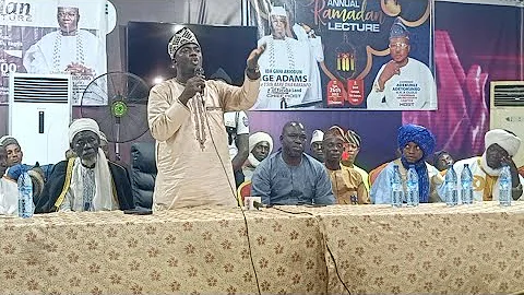 Watch how sheik ami olohun pray for iba Gani Adams at Olokun ramadan lecture