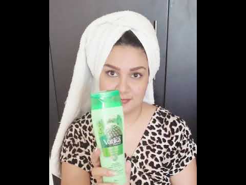 Video: Dabur Vatika Naturals Henna Shampoo Review