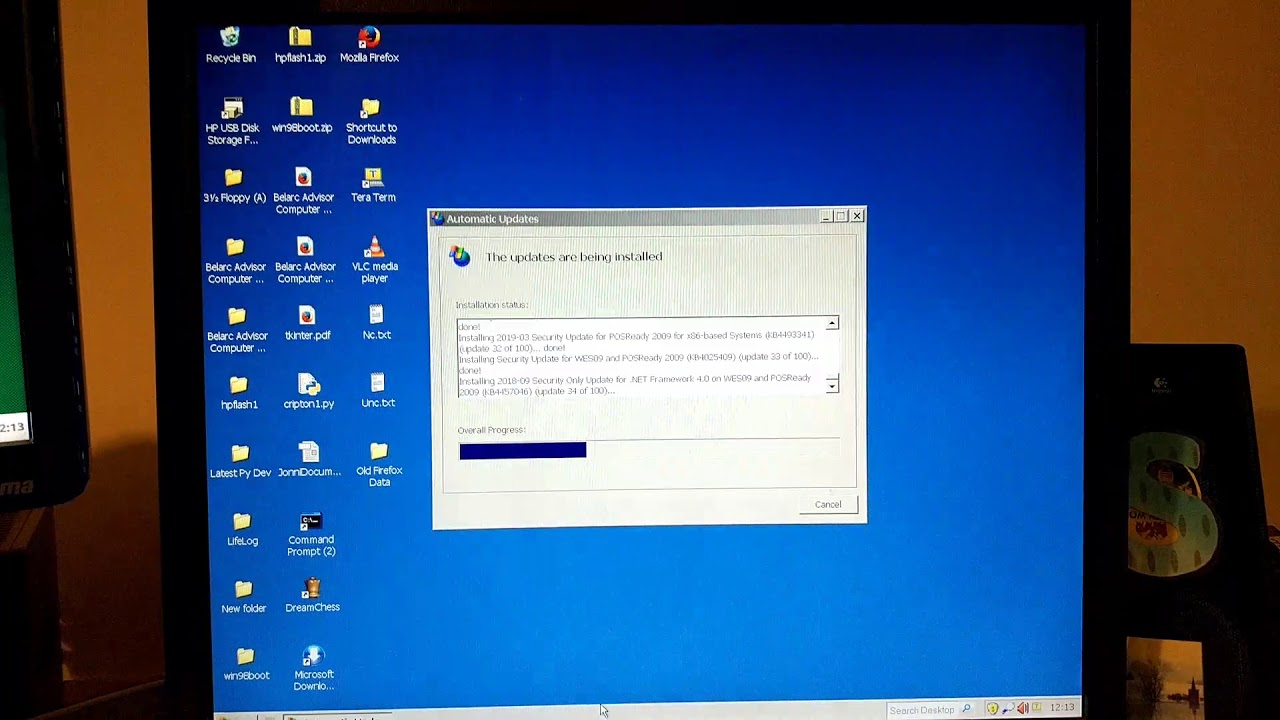 Windows Xp Updateing Image Windows XP updating! - YouTube