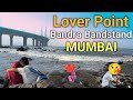          couples kissing mumbai  bendstand bandra  bendstand