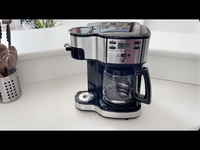 HAMILTON BEACH 2-WAY BREWER COFFEE MAKER, SINGLE SERVE AND TWELVE