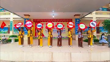 Học sinh khối 4 tham gia hoạt động ngày hội đọc sách