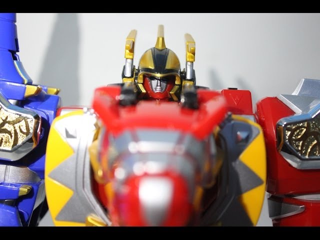 アバレンジャー DX AbarenOh review 爆竜戦隊アバレンジャー アバレンオー - YouTube
