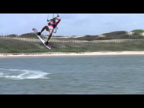 Kitesurfing Technique - Front Loop to Toeside Slow Mo