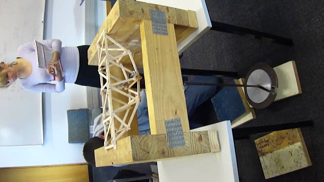 UoA First-Year Engineering Truss Project 2010 - YouTube