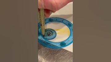 Relaxing Spirograph Drawing for Your Daily Calm