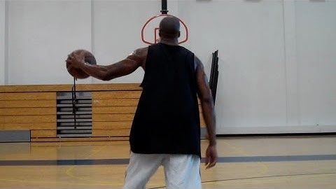 Dre Baldwin: Stutter Step Hands-Up Finish Pt. 2 | Finishing At the Rim Basketball Drills