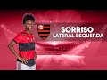 Sorriso lateral esquerda left back